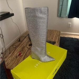 Giani Bernini Silver Wedge Shoes Dazzling Glamour